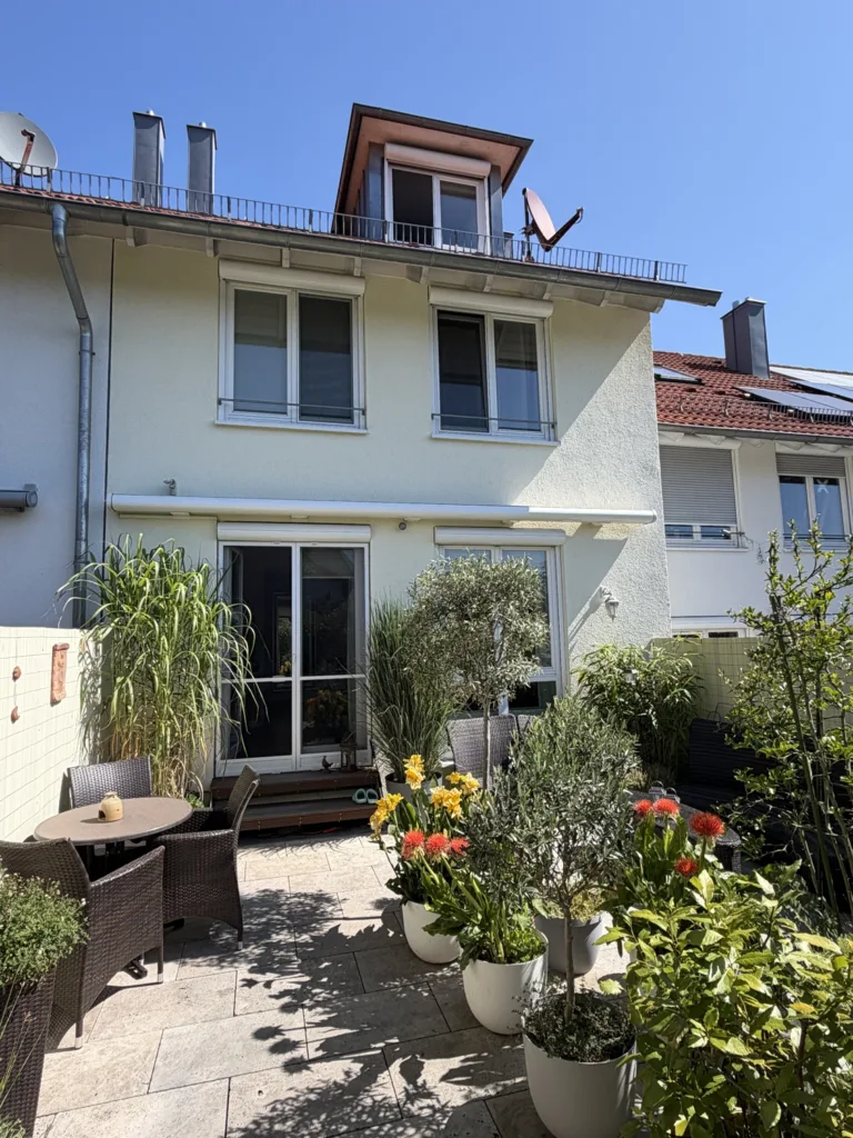 Ansicht Rückseite Gartenseite