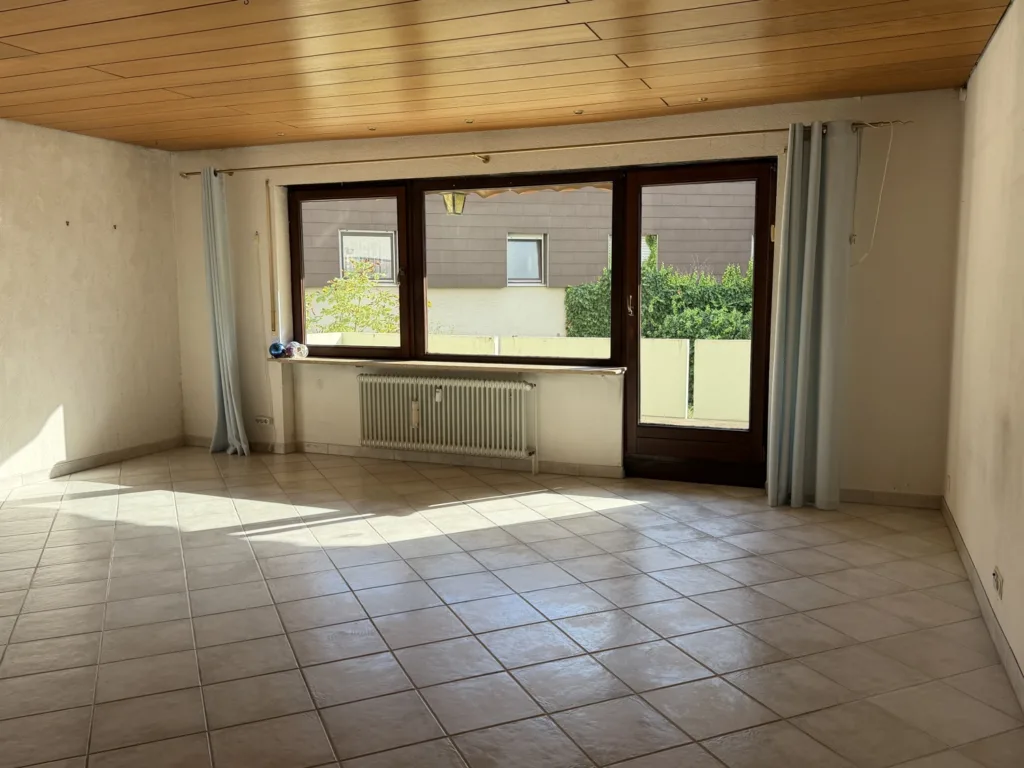 Zugang Balkon